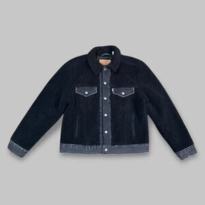 Levi’s Black Sherpa Trucker Jacket - Women’s Size M